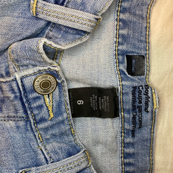 3 for $25 Boyfriend Jean cut-off shorts size 6 - Picture 4 of 6